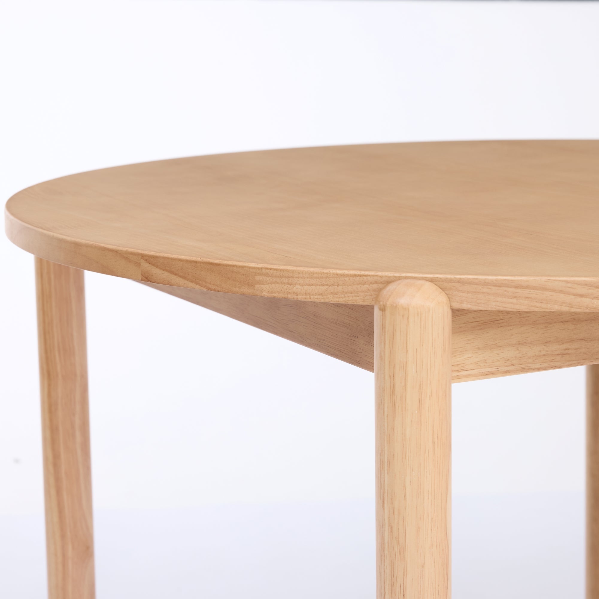 Nomi Dining Table – Round | Natural Oak